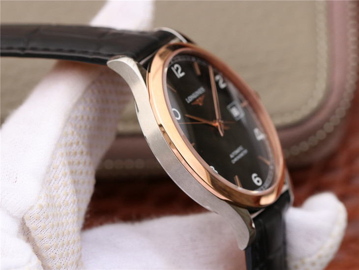 浪琴開創者繫列男士機械手錶 新款 纖薄的圓弧型殼套 間金錶殼￥3580元-高仿浪琴