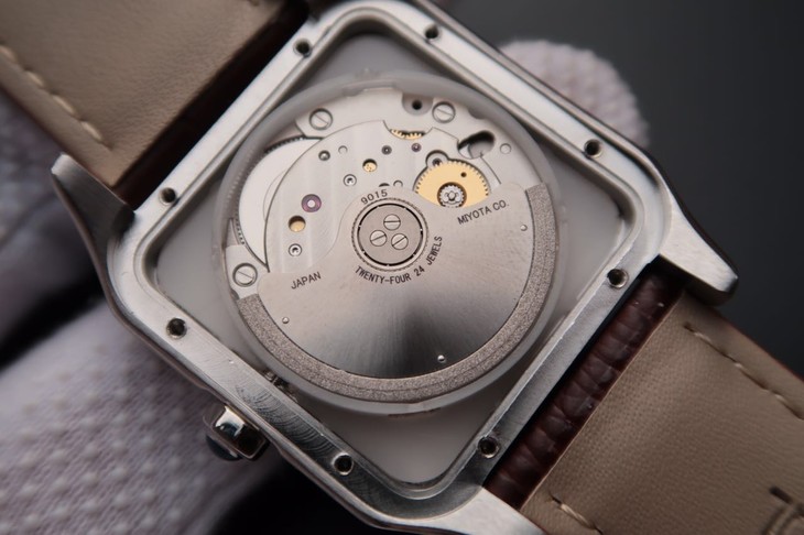 復刻卡地亞桑托斯（山度士）繫列WH100651中性機械腕錶 白面￥3580元-高仿卡地亞