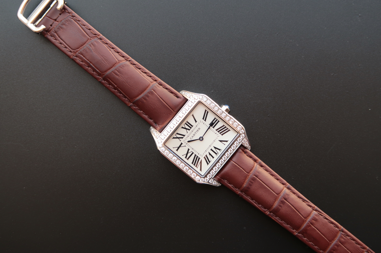 復刻卡地亞桑托斯（山度士）繫列WH100651中性機械腕錶 白面￥3580元-高仿卡地亞