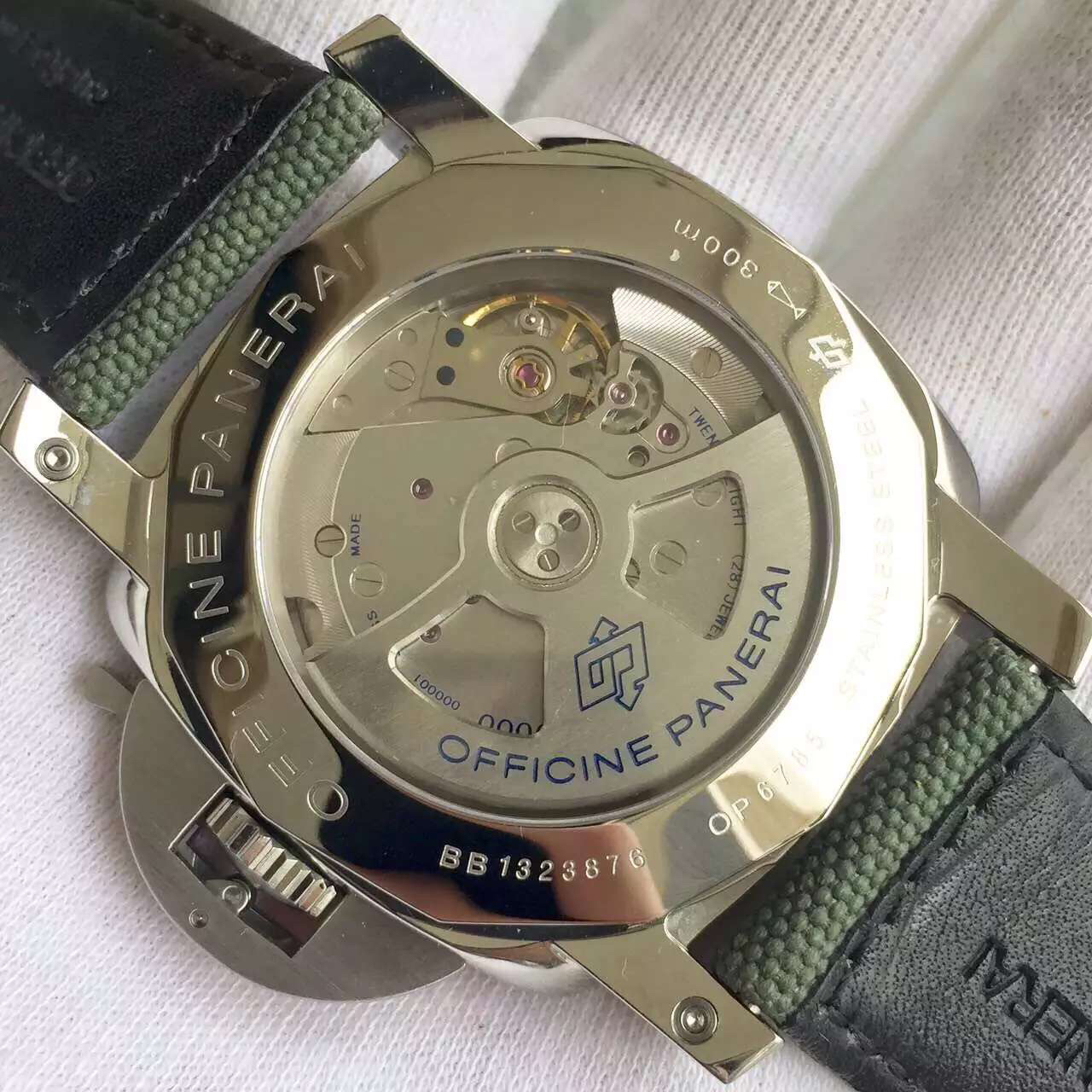 PANERAI沛納海PAM514歐洲限量版 佈帶錶 搭配定制版CAL.P9000自動機械機芯 男￥3980-高仿沛納海