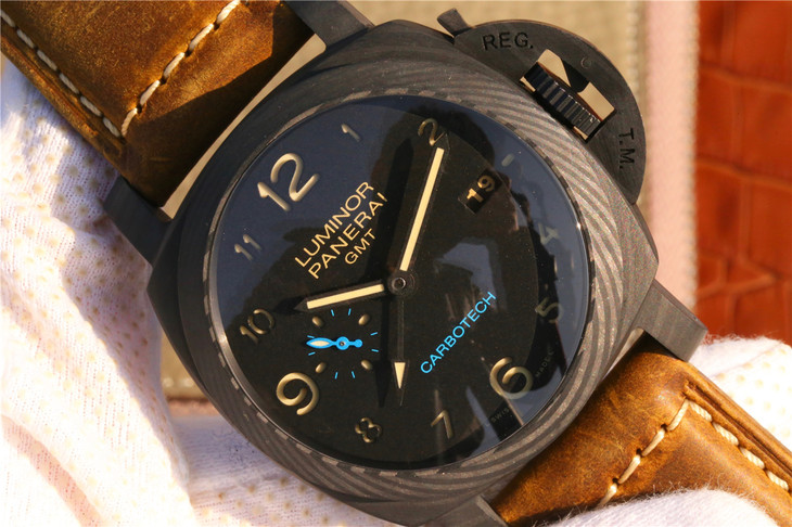 沛納海V2升級版PAM441碳纖限量版 皮帶錶 自動機械機芯 男士腕錶￥3980-高仿沛納海