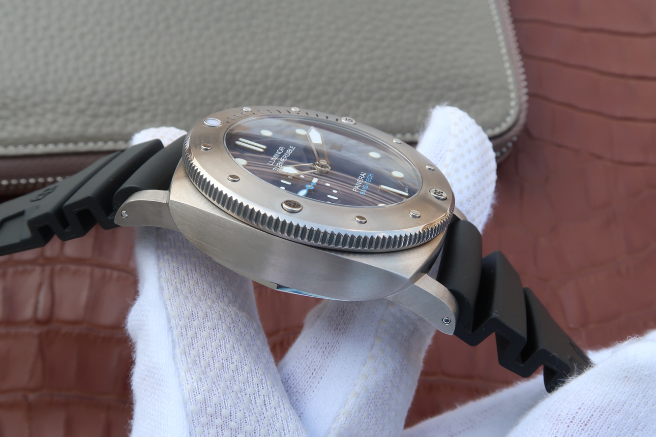 沛納海PAM00692 矽膠錶帶 P.9010自動上鏈機械機芯 男士腕錶￥3980-高仿沛納海