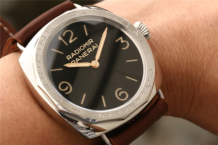 沛納海687/pam00685原裝開模 一比一復刻 皮帶錶 手動機械機機芯￥3480-高仿沛納海