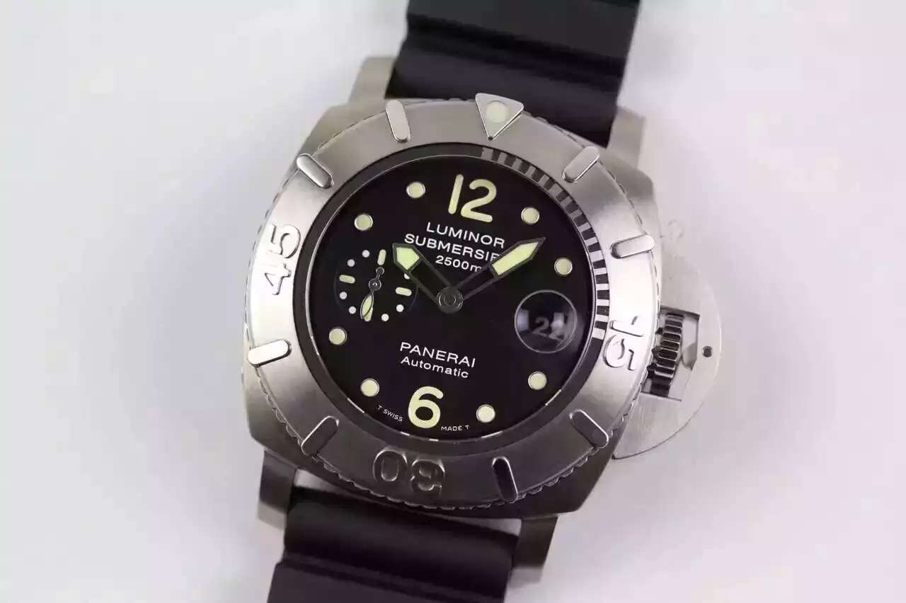 沛納海 型號 PAM285現代款 矽膠錶帶 7750自動機械機芯 男士腕錶￥3980