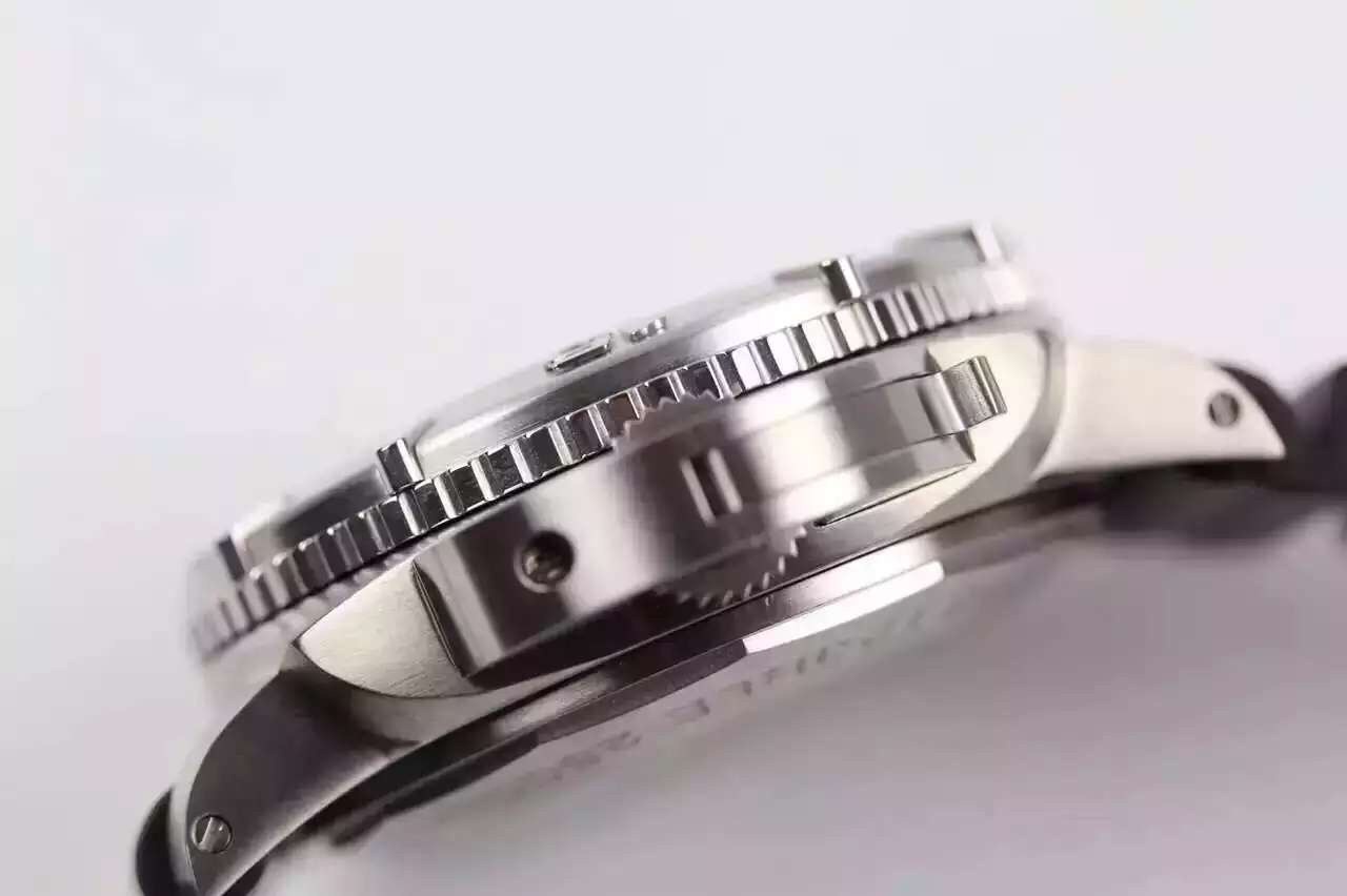 沛納海 型號 PAM285現代款 矽膠錶帶 7750自動機械機芯 男士腕錶￥3980-高仿沛納海