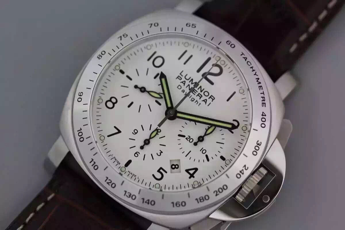沛納海PAM188 小牛皮錶帶 自動機械男士手錶￥4480