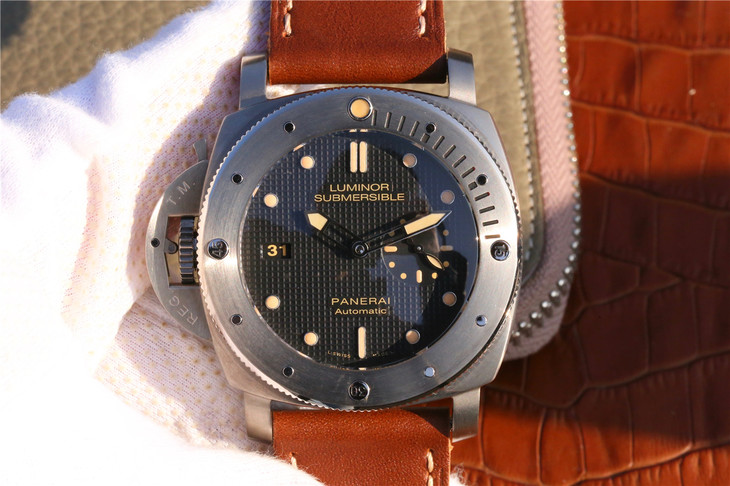 沛納海569/PAM00569 繫列 限量珍藏款 款式 皮帶錶 P9000自動機械 男士腕錶￥3980