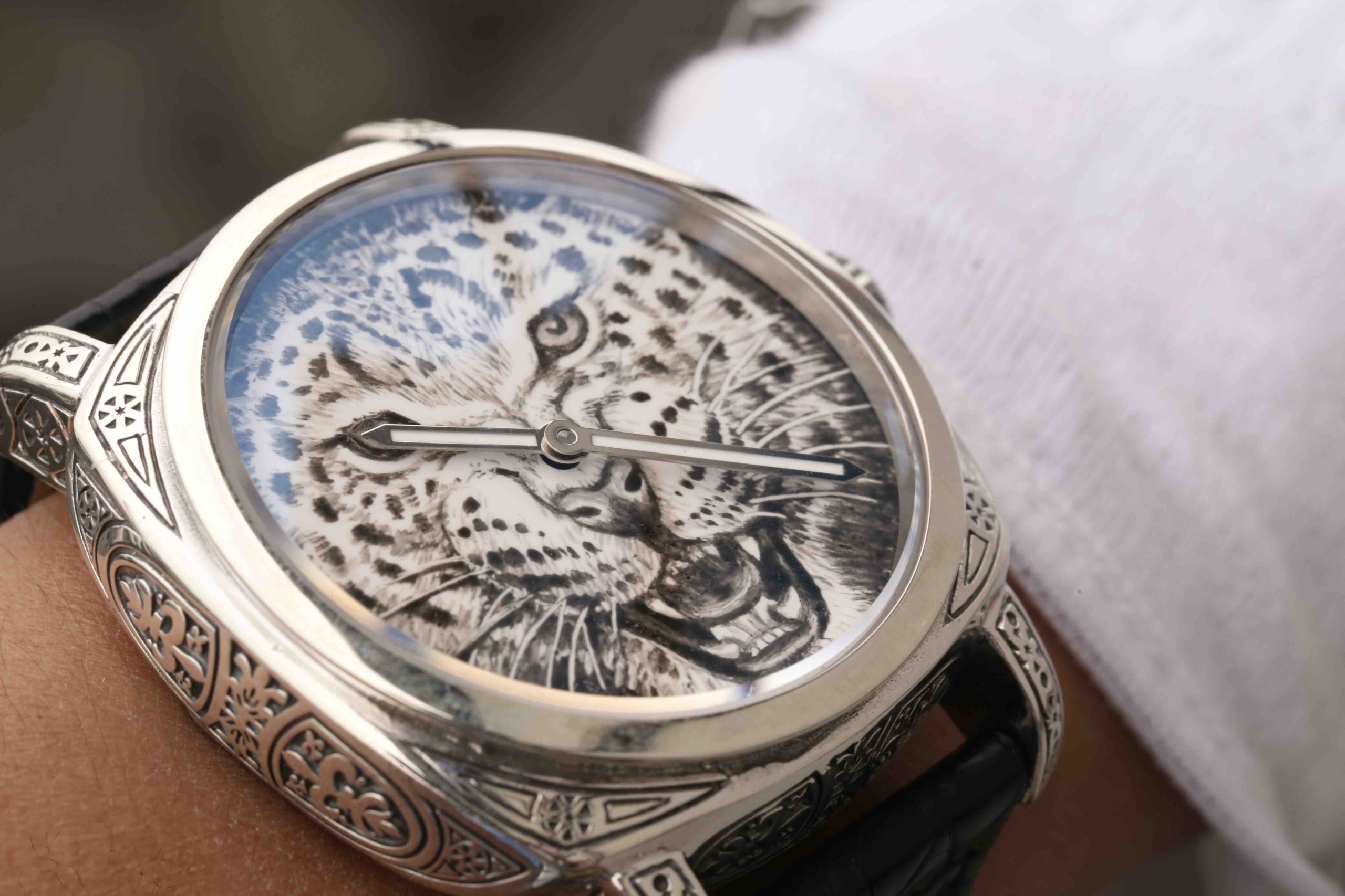純銀沛納海豹子頭獨特而考究的新款時計 鱷魚錶帶 自動機械機芯 男士腕錶￥3980-高仿沛納海