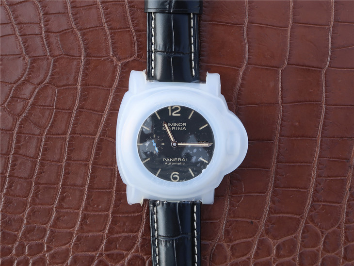 沛納海1392/Pam01392男士機械手錶全新升級 V2版￥3980-高仿沛納海