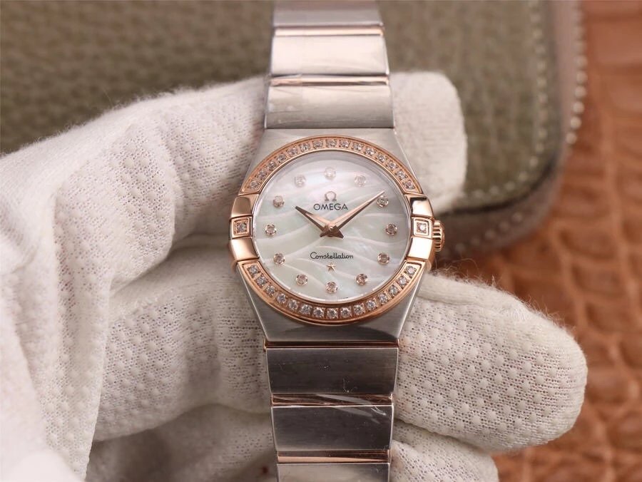 歐米茄星座繫列玫瑰金白盤載1376專用機芯27mm女士腕錶￥2880