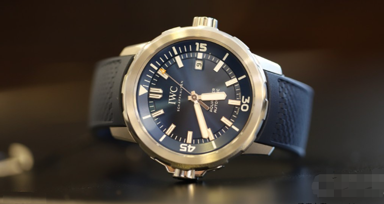 同屬豪華制錶品牌的IWC，潛水錶的錶現卻要遠低於預期