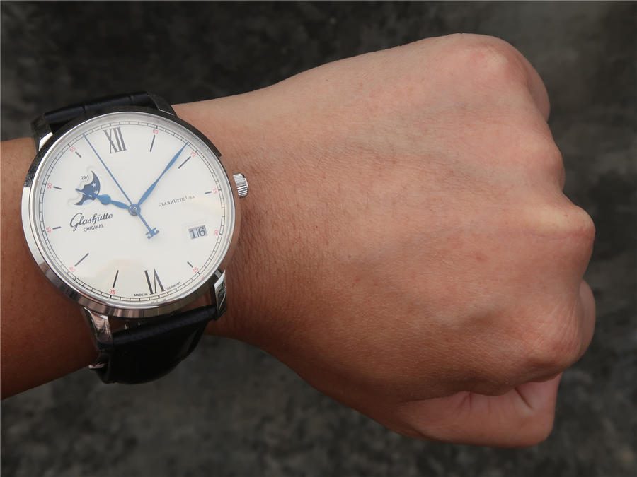 精仿格拉蘇蒂男錶 格拉蘇蒂原創議員大日歴月相腕錶￥2980-高仿格拉蘇蒂